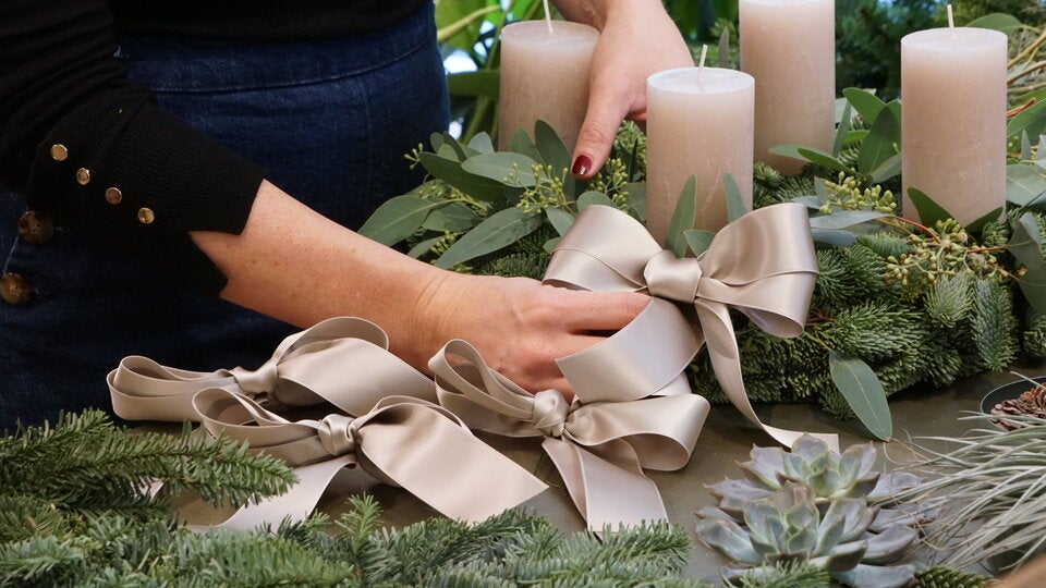 Schritt für Schritt Anleitung: So gelingt der perfekte Adventkranz