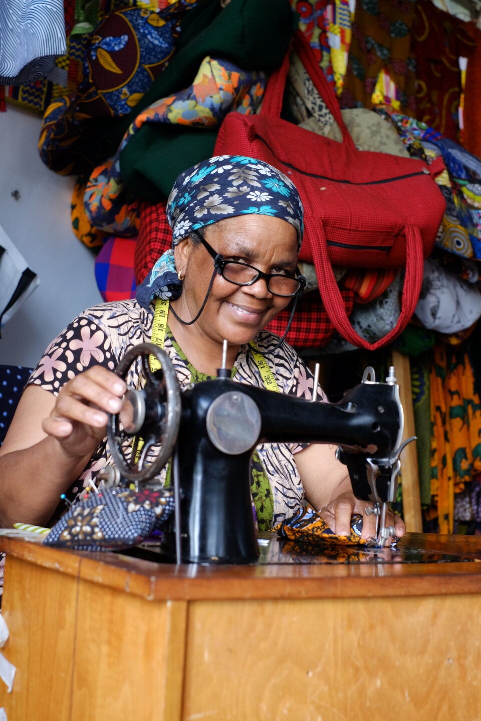 UNABHÄNGIGKEIT und Freude kann z.B. das Erlernen eines Handwerks schaffen. 