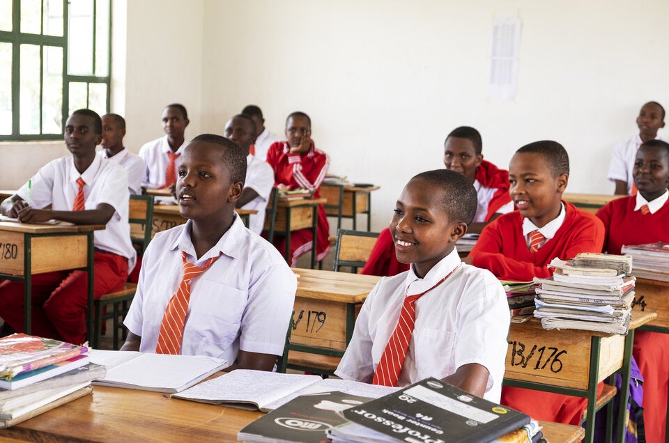 BILDUNG ist die Basis von finanzieller und persönlicher Unabhängigkeit. 