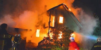Feuerwehr fand &shy;Leiche in Garage