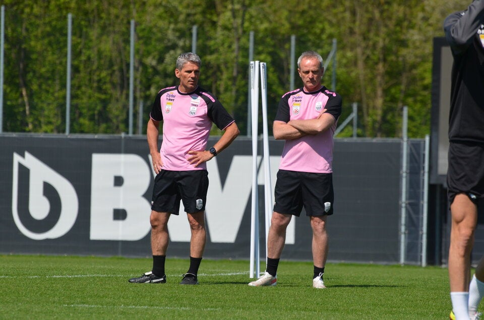 Kühbauer erstes Training LASK