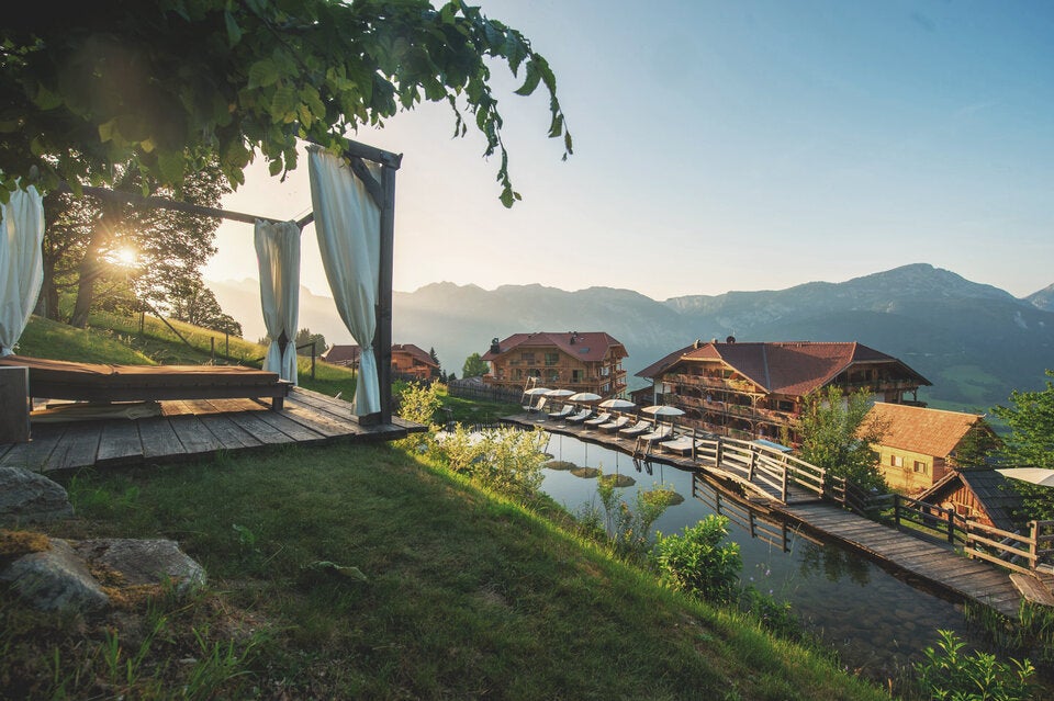 Das Premium Alpin SPA auf 5.000 m2 lockt im Natur-& Wellnesshotel Höflehner. 