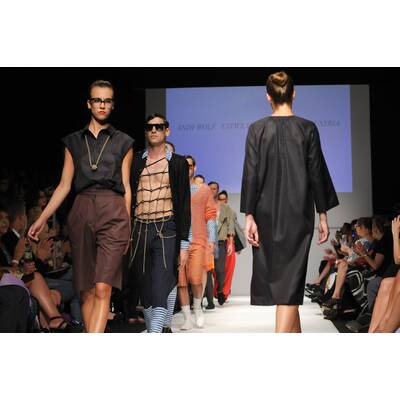 Andy Wolf / Superated