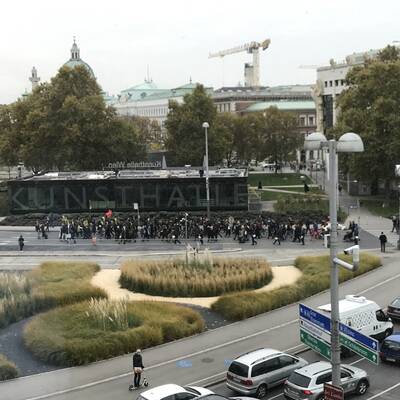 Demo gegen FPÖ-Burschenschafter im Parlament
