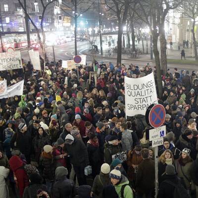 Trauerzug durch die Wiener City