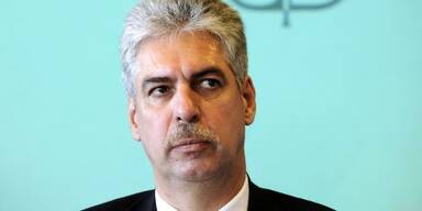 Denkt &uuml;ber weitere Konsolidierungsma&szlig;nahmen nach