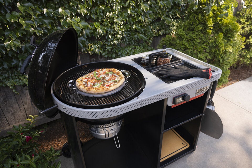 Der neue Performer Premium Smart, UVP: EUR 749,00 

	weber.com