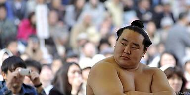 Der Yokozuna verstie&szlig; gegen die Verhaltensregeln