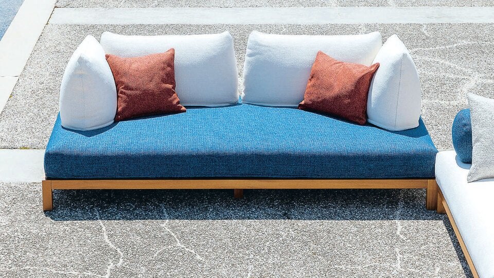 Outdoor-Trends 2025: Diese Gartenmöbel ziehen jetzt bei uns ein