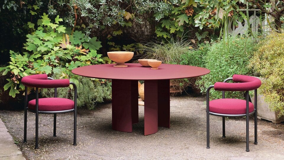Outdoor-Trends 2025: Diese Gartenmöbel ziehen jetzt bei uns ein