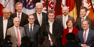 Deutsche Regierung.png