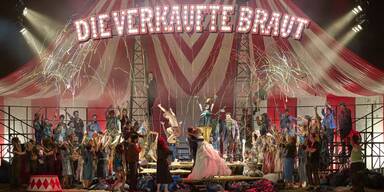 „Die verkaufte Braut“: 1. Blick auf 1. Saison-Premiere