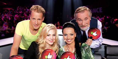 Larissa &  Pocher: 