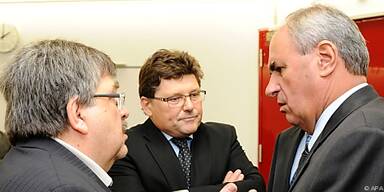 Die Verhandler Proyer (l.), Wimmer und Haslauer