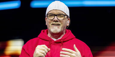 "Tirol" in Linz: Dj &Ouml;tzi mischt den Domplatz auf