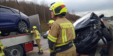 Kopie von Weihnachtshorror auf A1: Serienunf&auml;lle mit 26 Fahrzeugen