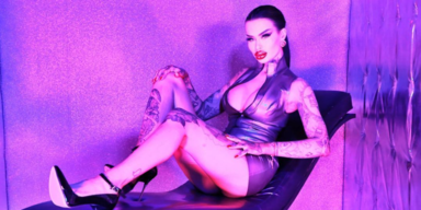 fetischbarbie/instagram