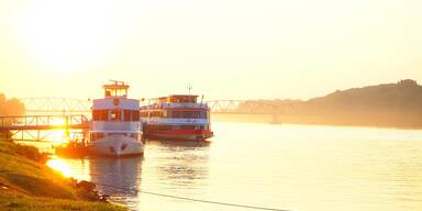 Live erleben: Simulierte  Urnen-Beisetzung auf der MS Mariandl