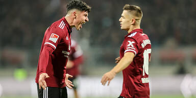 Legion&auml;re treffen in 2. deutscher Bundesliga