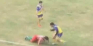 Todes-Drama: Kicker stirbt nach Zweikampf