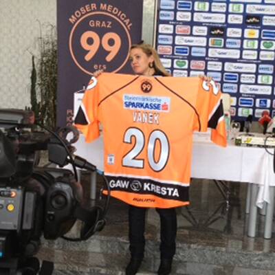 Die besten Bilder von Vaneks Ankunft