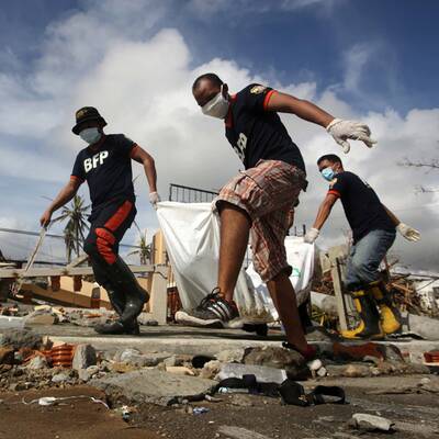 Haiyan brachte Chaos und Verzweiflung