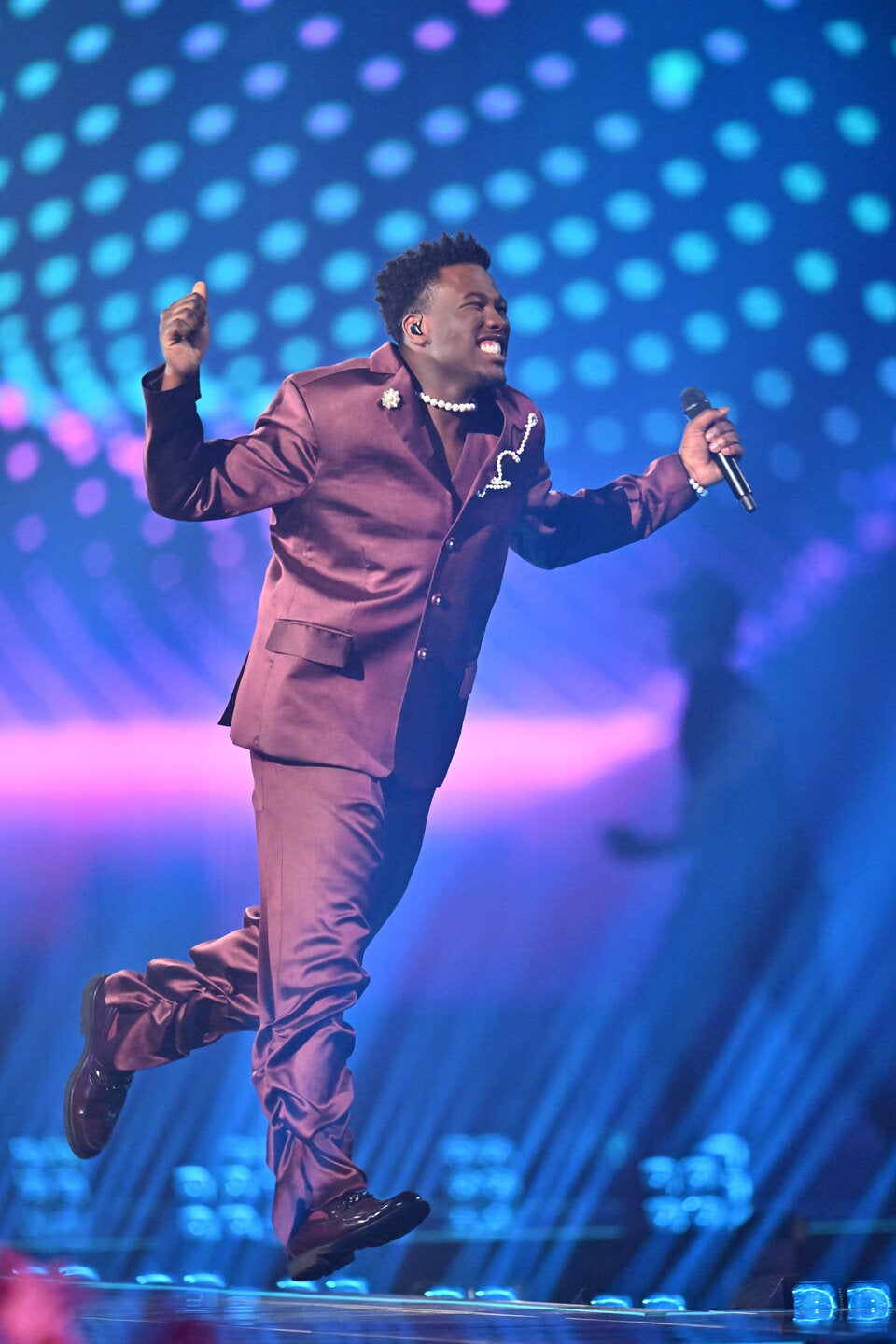 Schweden, heiße Finnin und Frankreich wollen uns den Sieg stehlen