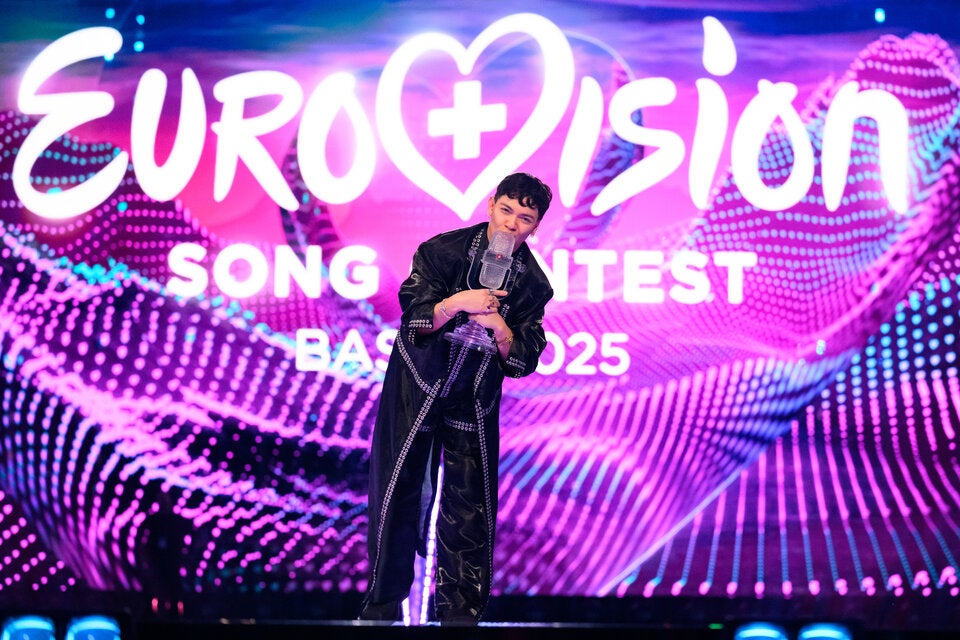 DIESE drei Stars sollen den Song Contest 2026 moderieren