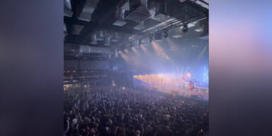 Konzert Schei&szlig; Krieg