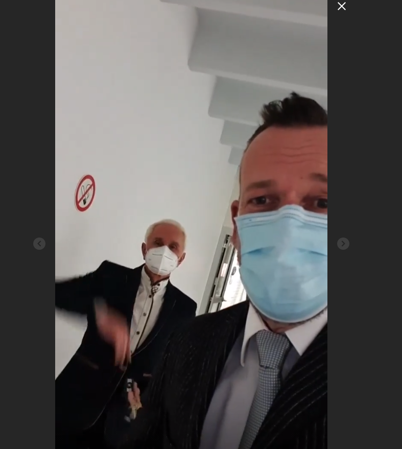 Klaus Eberhartinger hat Corona und verpasst Finale