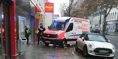 Penny-Markt Simmering Frau kollabiert