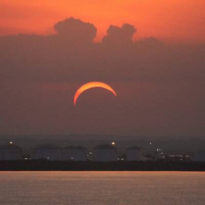 Totale Sonnenfinsternis in Australien