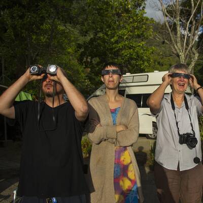 Totale Sonnenfinsternis in Australien