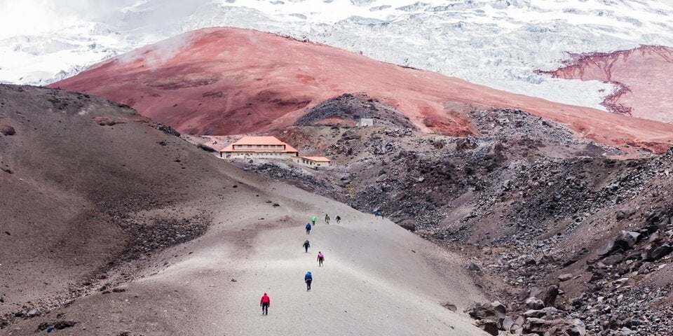 Ecuador, Cotopaxi Vulkan, Pyrolclastic rocks and hiking trail