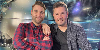 Edmund: Chart-Sturm und Popo-Wette