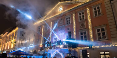 Wiener Neust&auml;dter drittes Advent-Wochenenden mit leisen & lauten T&ouml;nen