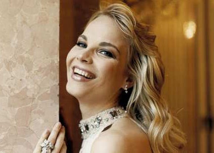 Starreigen beim Opernball 2011