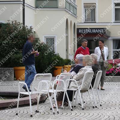 Vor Gericht in Wien ließ er sich entschuldigen. Er weilte in Bayern.