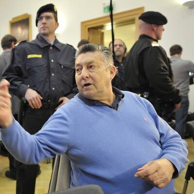 Helmut Elsner bei seinem Prozess vor dem OGH