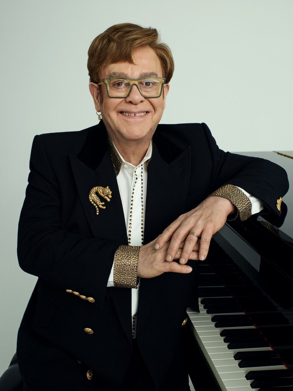oe24 schenkt Ihnen die neuen Hits von Elton John