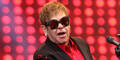 Elton John pinkelte mitten im Shop