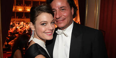 Walzer gegen die Krise