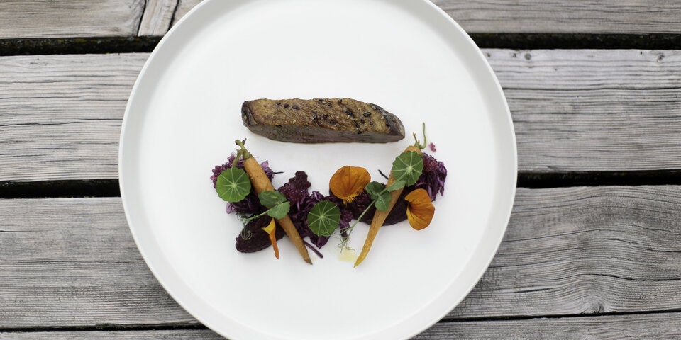 Ente mit Rotkohlcreme