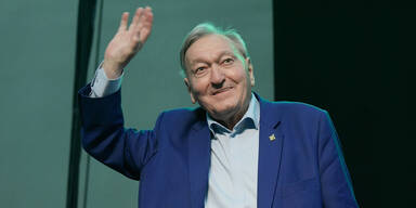 Trauer um Bestsellerautor Erich von D&auml;niken (&dagger; 90)