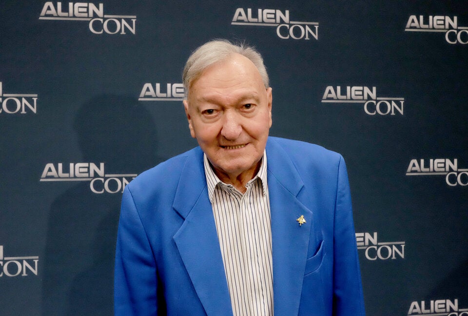 Trauer um Bestsellerautor Erich von Däniken († 90)