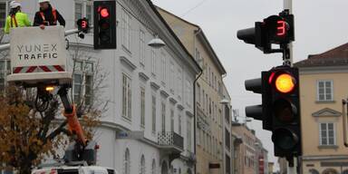 Zu lange rot: Linzer Verkehrsampel-Schaltung bringt "Farbe" in Gemeinderat