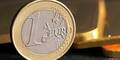 Euro stürzt weiter ab