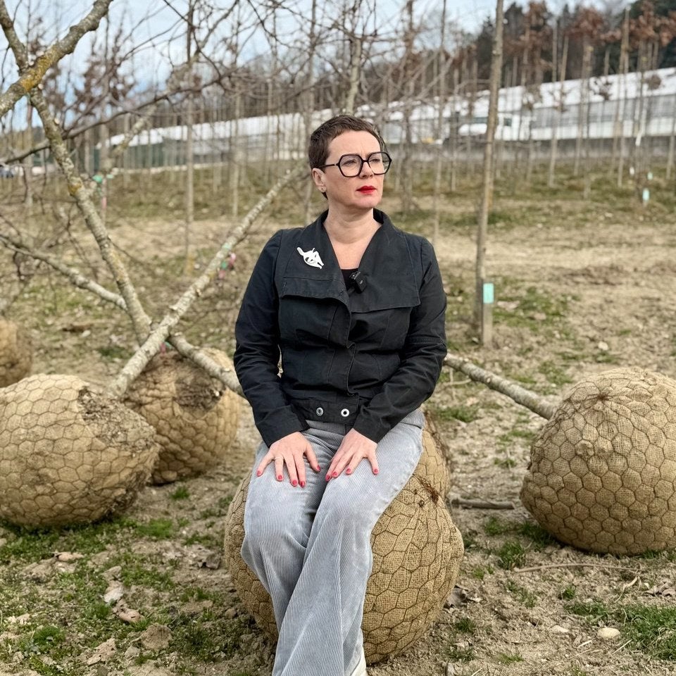 Eva Schobesberger gegen Fällung der Bäume