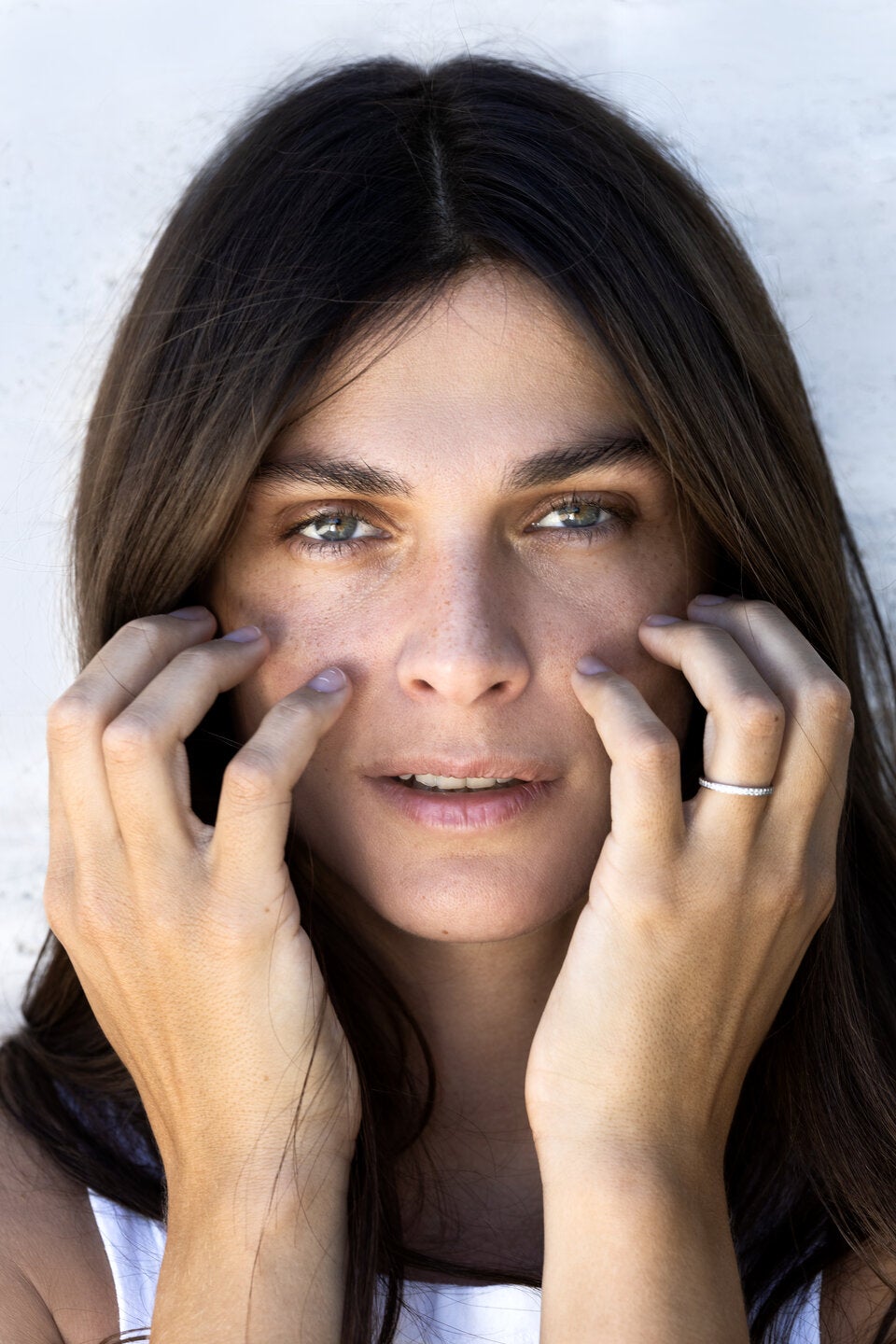 Anti-Aging-Trick: So genial beugen Sie mit Face Fitness Falten vor