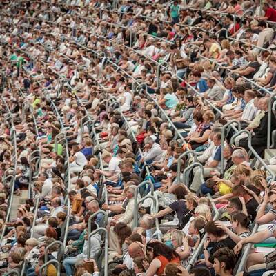 58.000 bei Teufelsaustreibung